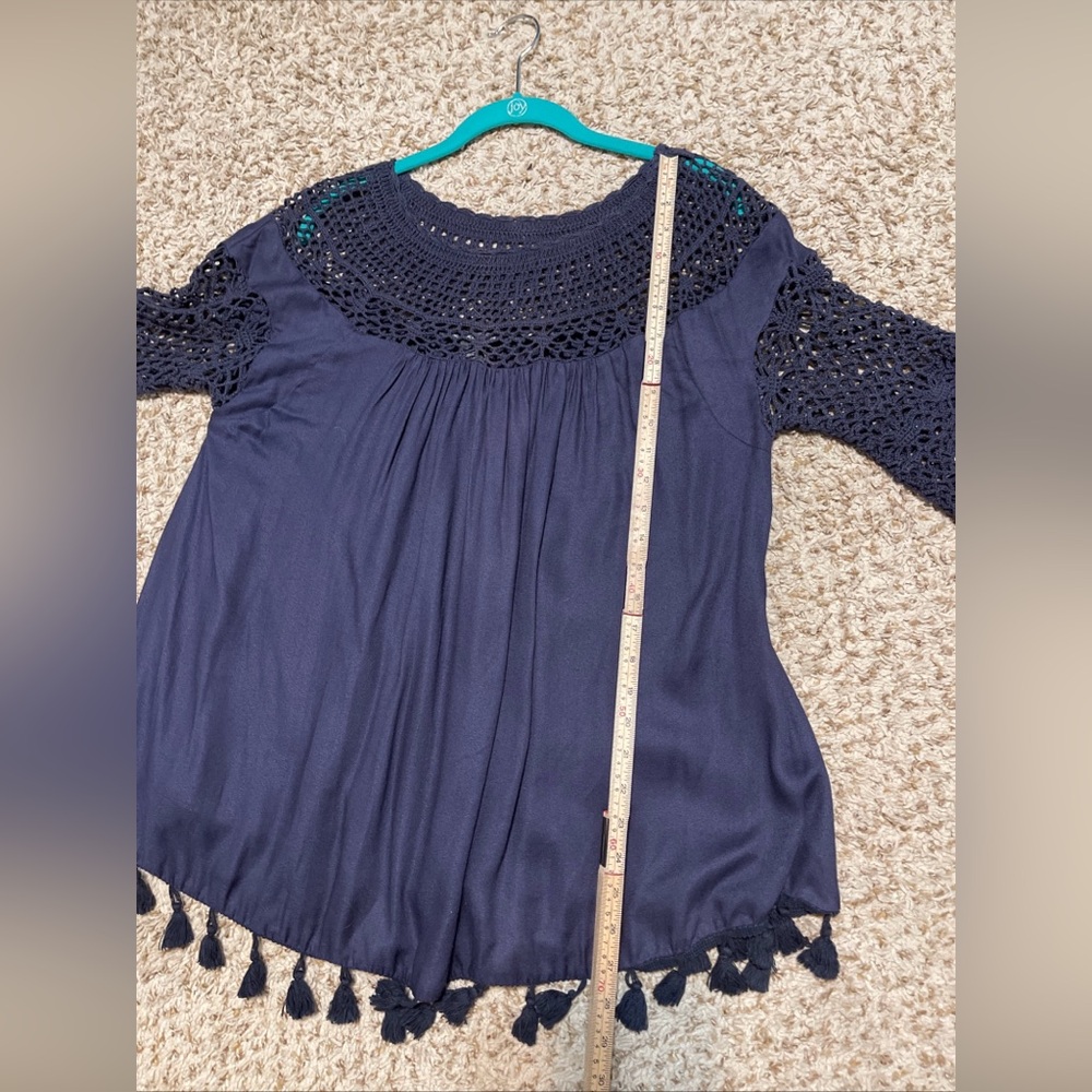 Chelsea & Theodore Blue Crochet Lace Peasant Top Tassel Hem Boho Festival Large - Picture 5 of 6